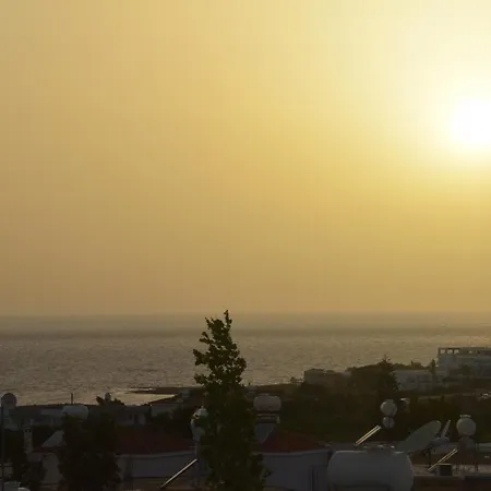 Apartment Seaview Bliss - Holiday Paphos