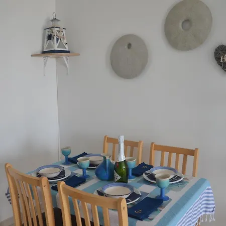Seaview Bliss - Holiday