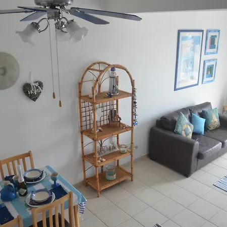 Seaview Bliss - Holiday Apartament *